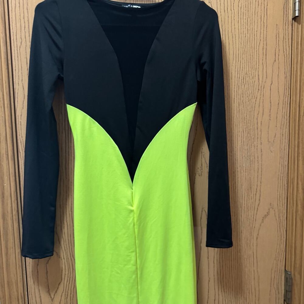 Fashion Nova Dress size XS ❤️ - Picture 2 of 8